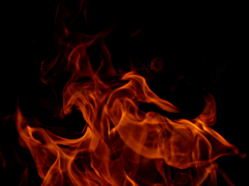 Tout feu, tout flammes 01